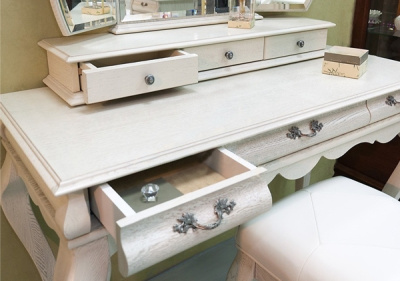 Стол туалетный Оскар ММ-216-06. Фото